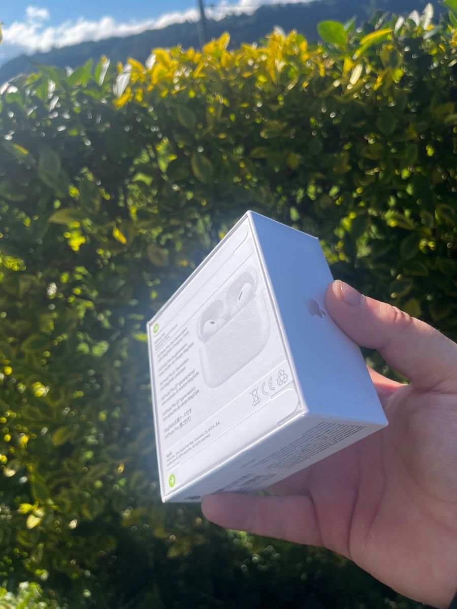 Apple Cuffie: Airpods pro 2 Generation – Nuovo e nell'imballaggio originale da Altstätten SG venduto da  4