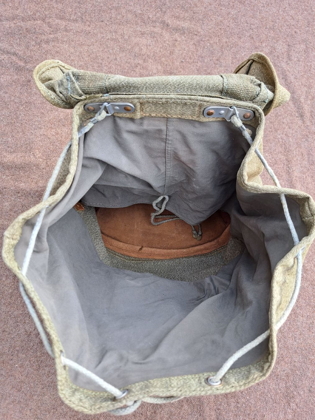 Schweizer Armee Rucksäcke: schweizer Armee Rucksack "Salt&Pepper" – Gebraucht aus Zufikon von olinielsen 6