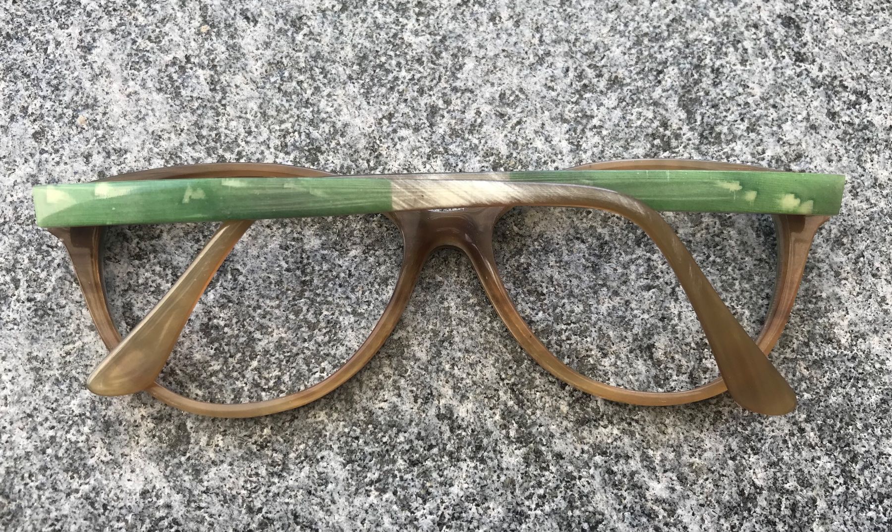 Occhiali & Lenti: Nomis Büffelhorn Brille, Modell 60-2/515 – Nuovo (secondo la descrizione) da Horgen venduto da Optimax 1