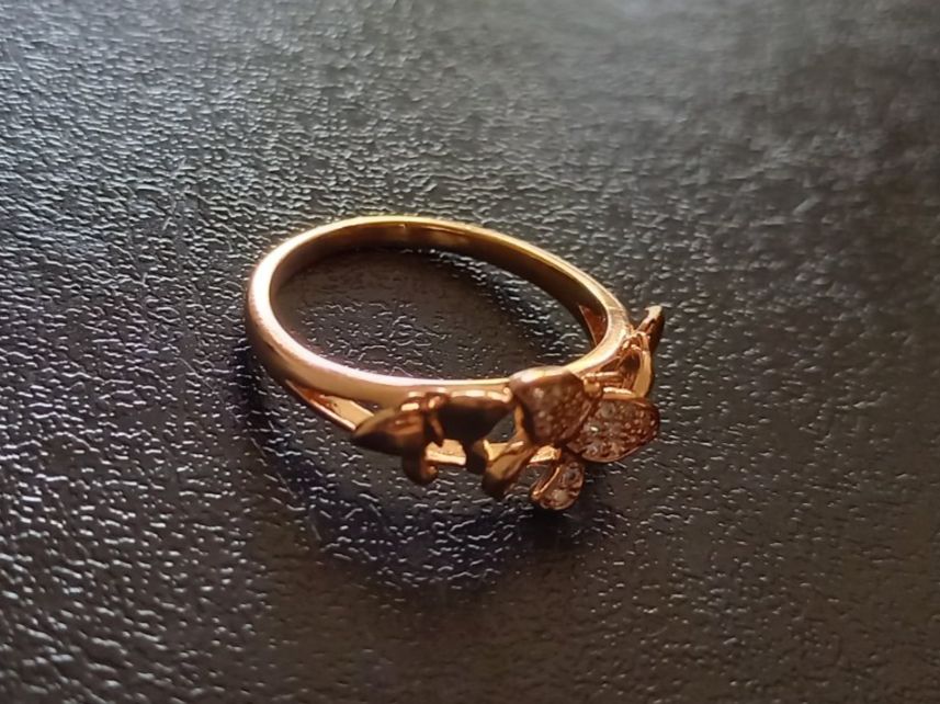 Bagues: Vergoldet Ring, Grösse 9 (59.5) – D'occasion à St-Prex par big_c6bb 1