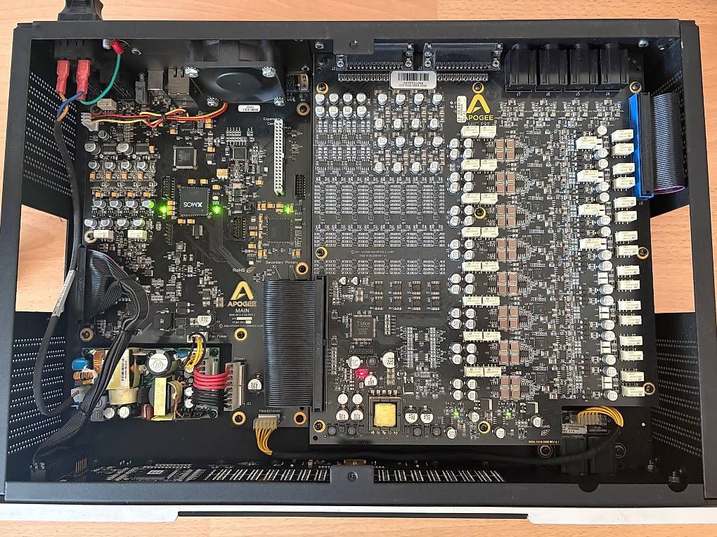 Apogee Attrezzatura per studi di registrazione: Apogee Symphony I/O - 8x8 Mic Preamps – Usato da Luzern venduto da seisend 4