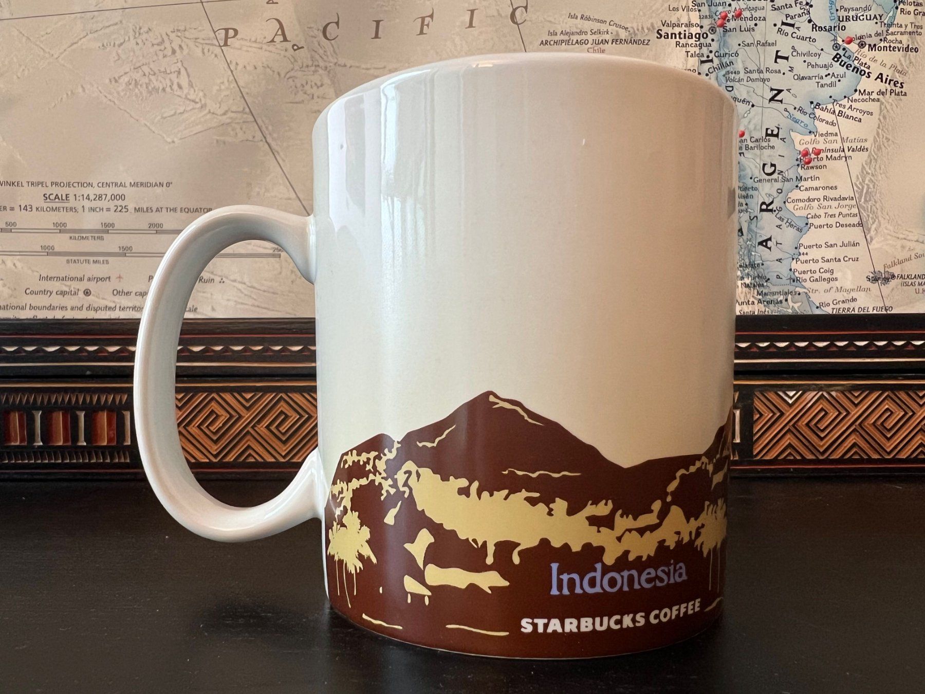 Starbucks Tazze: Starbucks Icon Mug Indonesia – Nuovo e nell'imballaggio originale da Zofingen venduto da travelller 1