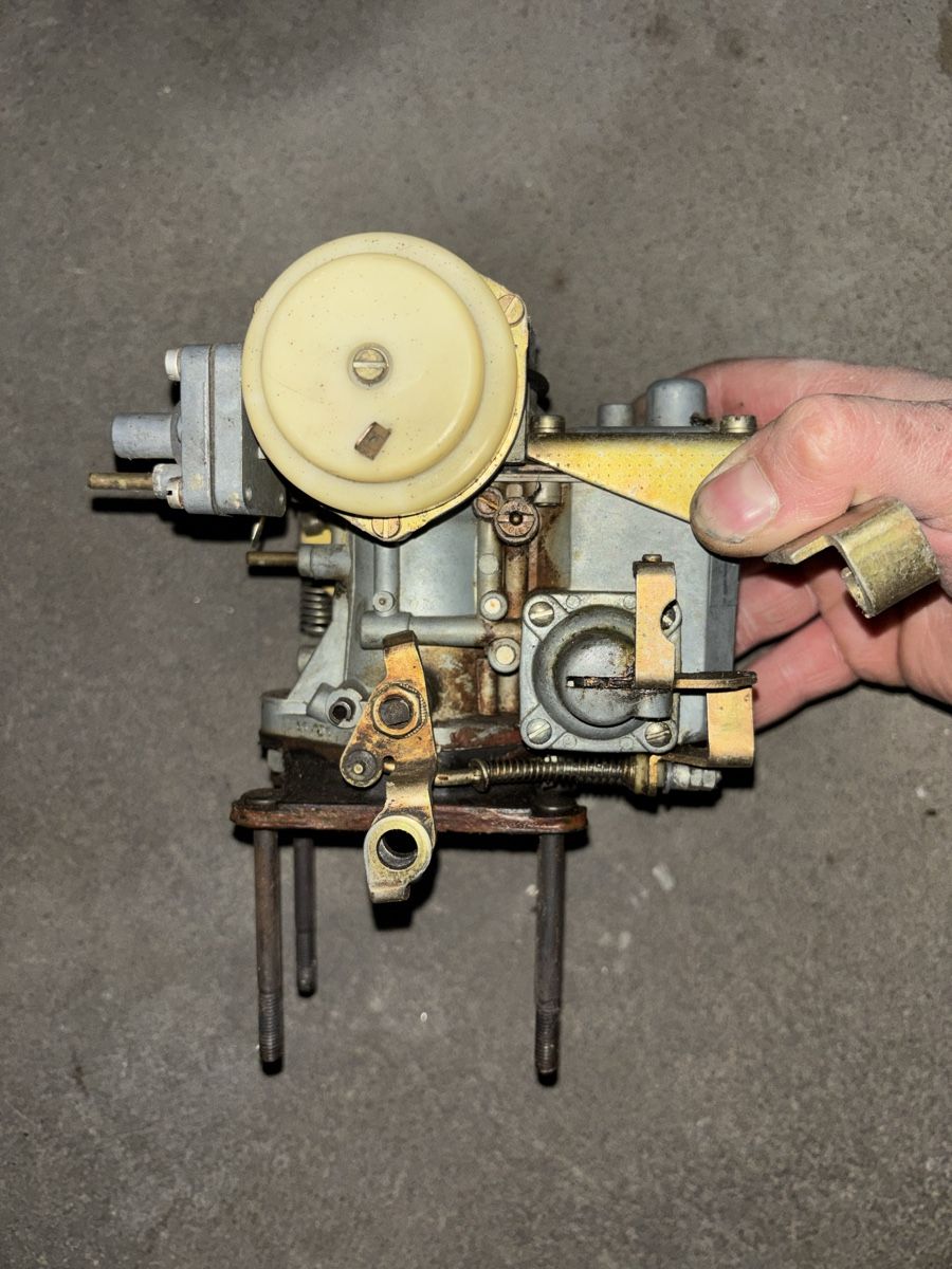 Tutti pezzi di ricambio auto: VW Solex 34 PICT-5 Vergaser – Usato da Niederhasli venduto da KostaTsakiris 1