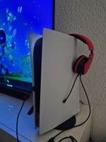 PS5 + Gaming Monitor ASUS 27 Zoll Full HD mit Kopfhörern