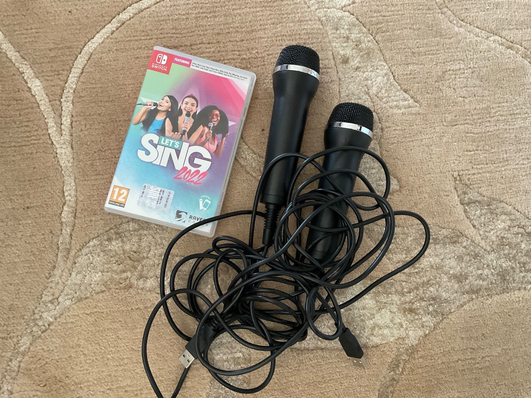 Nintendo Console: Nintendo Switch Bundle mit 9 Spielen & 3 Controller – Top! – Usato da Uster venduto da Bhuse 4