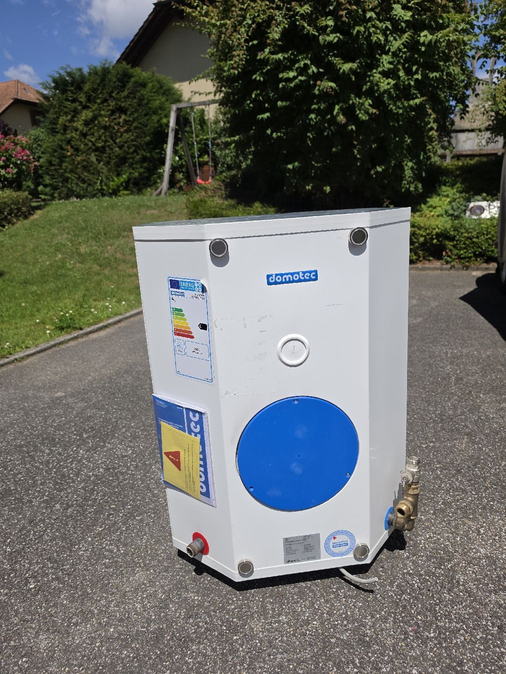 Sanitari: Boiler Demotec 120 l – Usato da Studen BE venduto da dob_9n29 2