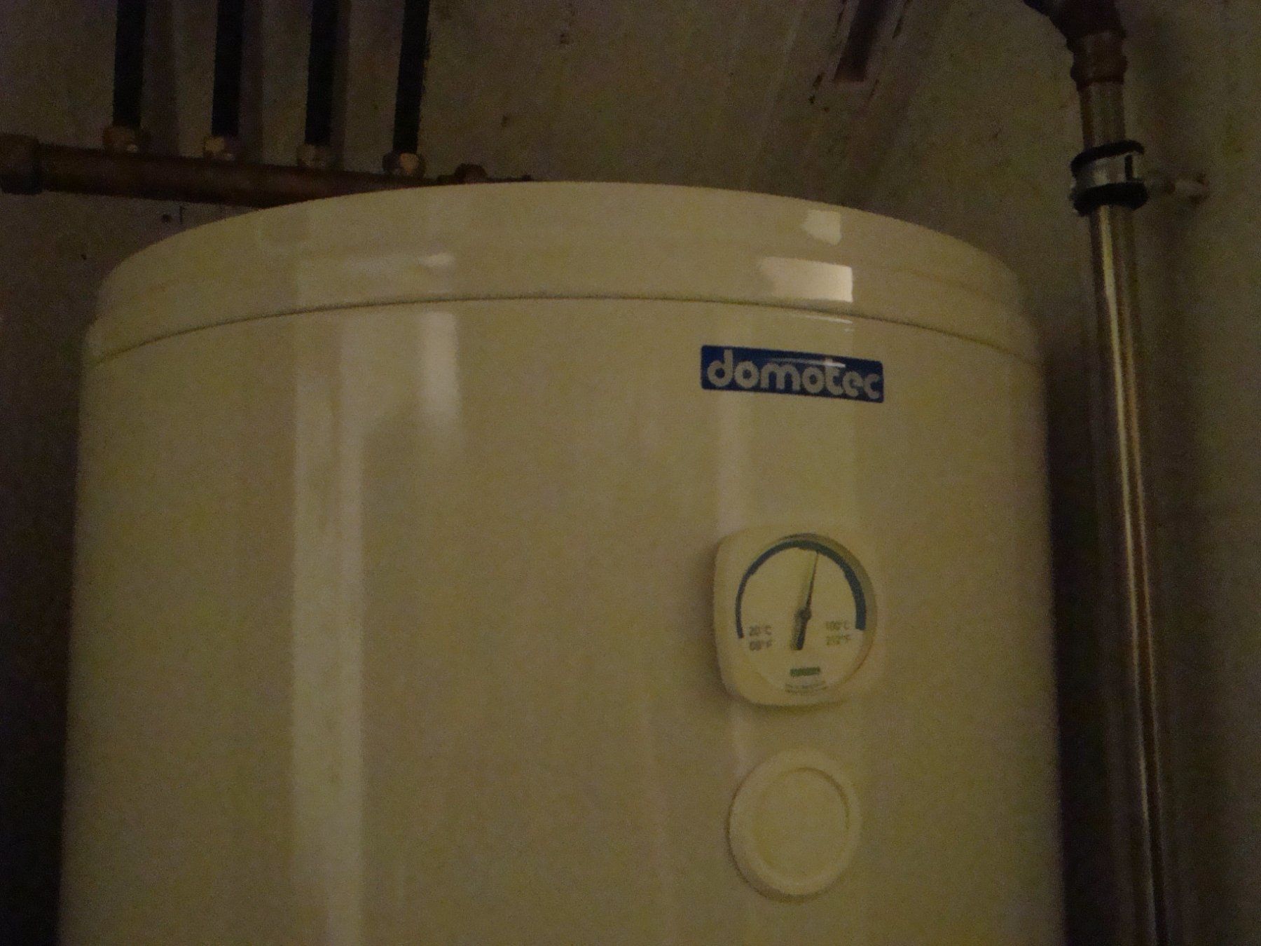 Sanitär: Boiler – Gebraucht aus Kastanienbaum von market_place_4835 3