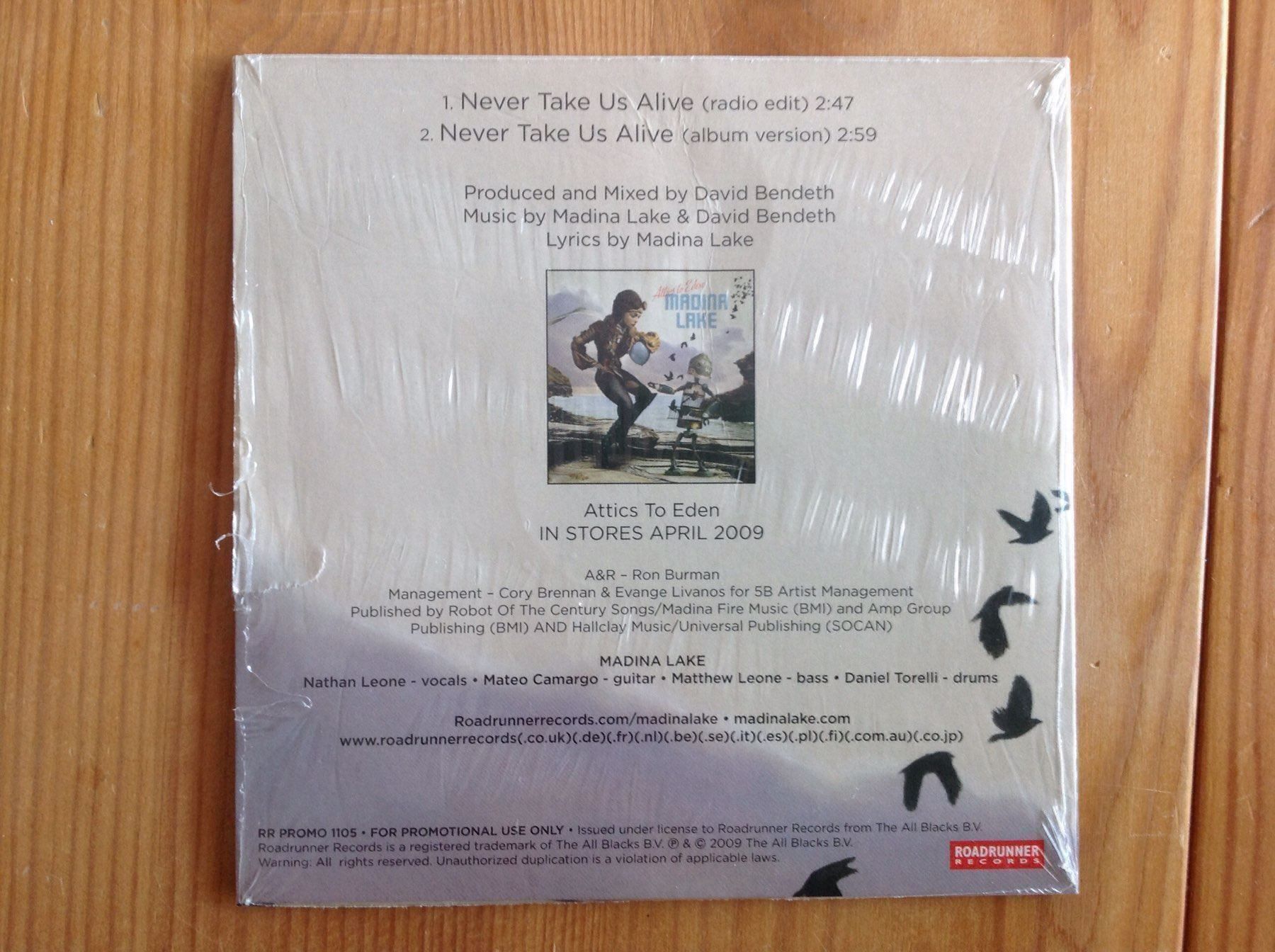 CDs: Madina Lake - Never Lake Us Alive – Neu (gemäss Beschreibung) aus Aigle von St_anger 1