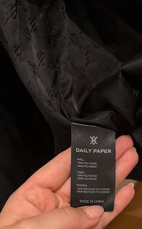 Giacche: Daily Paper Herren Winterjacke Gr.M – Usato da Langenthal venduto da AliceAmmann 1