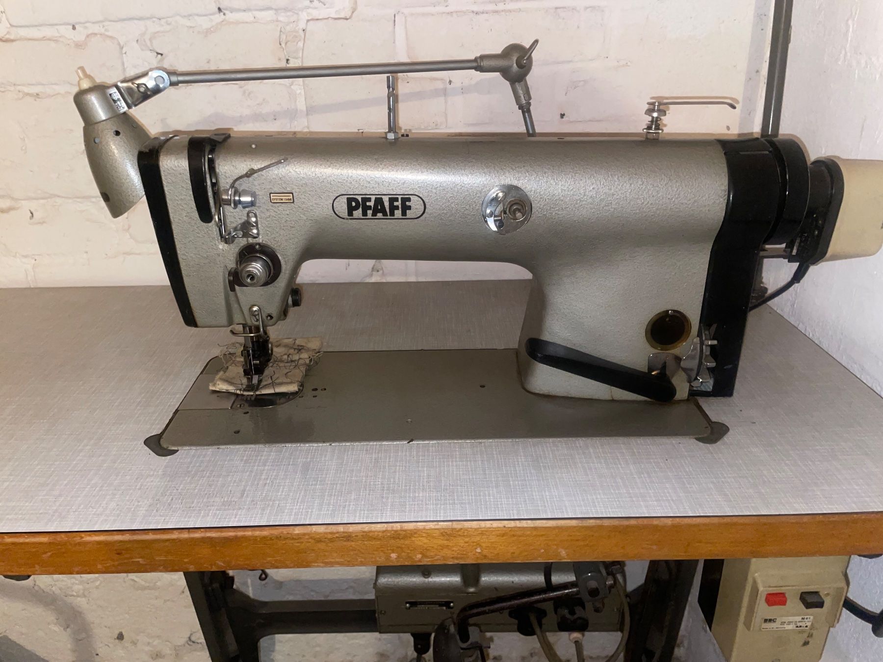 Pfaff Nähmaschinen: Pfaff Schnellnäher – Gebraucht aus Reutlingen von JW_MOTORS