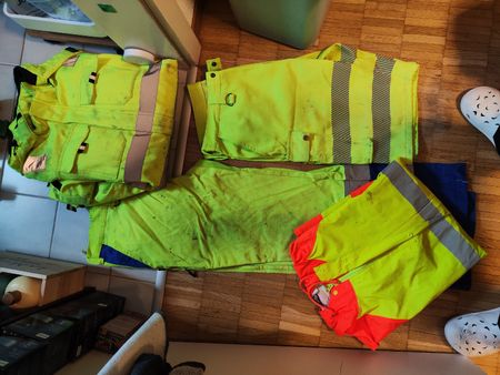 lot vêtements sécurité 54/56 utilisés