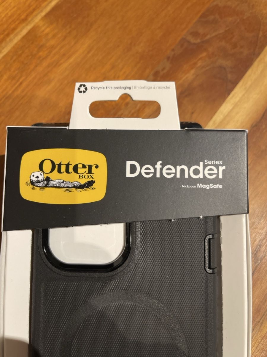 Apple Cover & Protezioni schermo: Otterbox Defender mit Magsafe – Nuovo e nell'imballaggio originale da Langnau am Albis venduto da Capitone 3