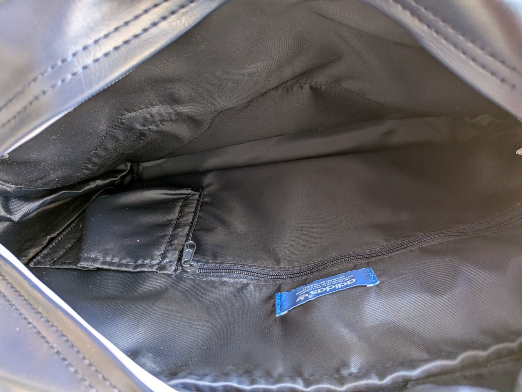 Adidas Taschen: Adidas Tasche – Gebraucht aus Emmen von magelan 3