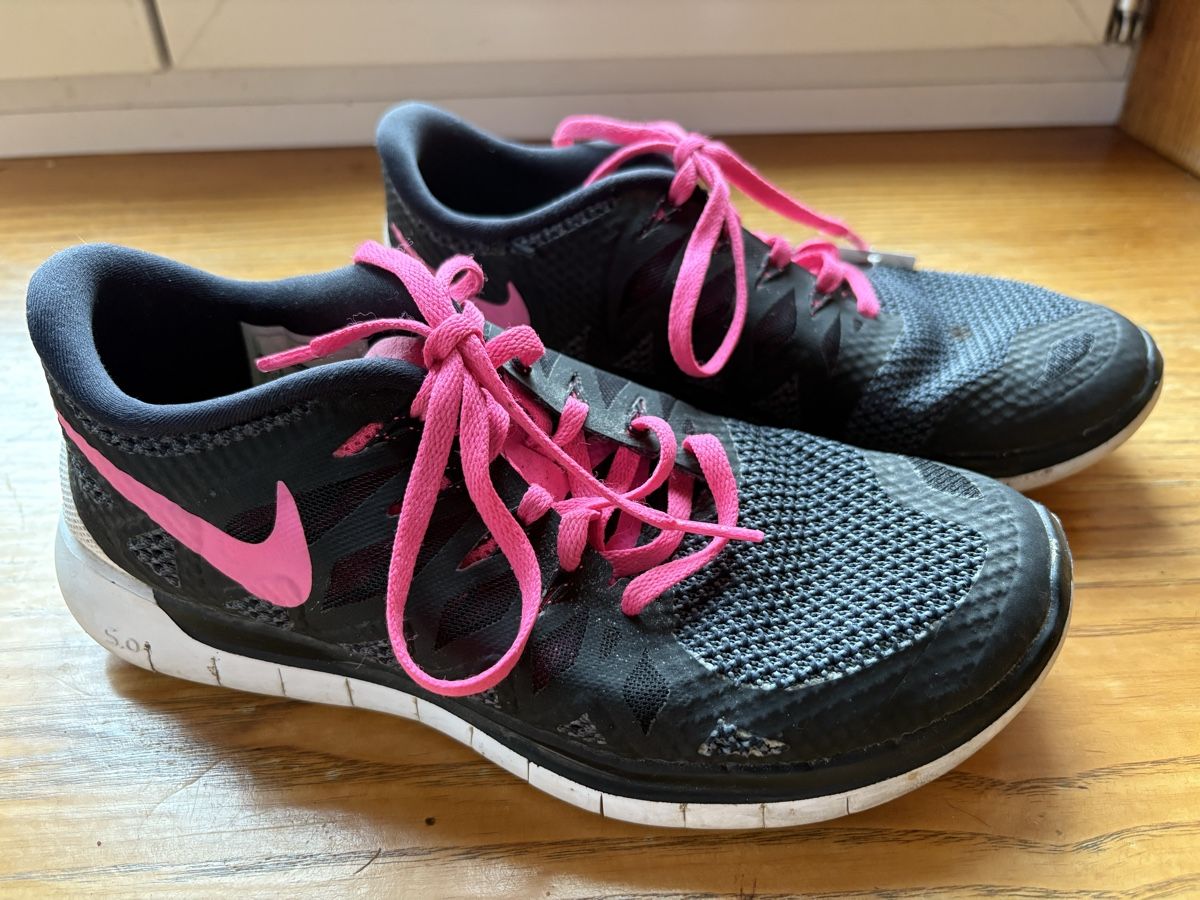 Nike Chaussures filles: NIKE FREE 5.0 Turnschuhe !! – D'occasion à Bauma par vorsteg01