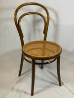 Ancienne chaise en bois et cannage