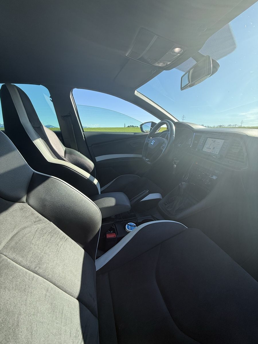 Seat Automobili: SEAT LEON CUPRA 5F 280 – Usato da Echandens venduto da sou_rd75 4