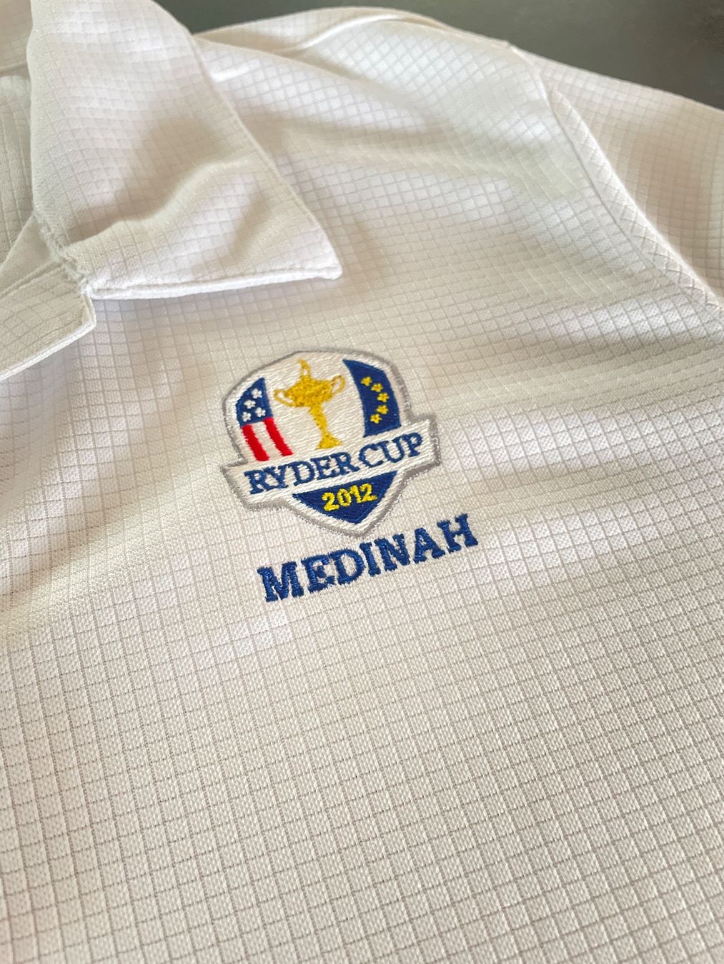 Leibchen & Hosen: Maillot de Golf Dame Ryder Cup 2012 Taille L – Gebraucht aus Vallamand von Bricbracbroc82 1