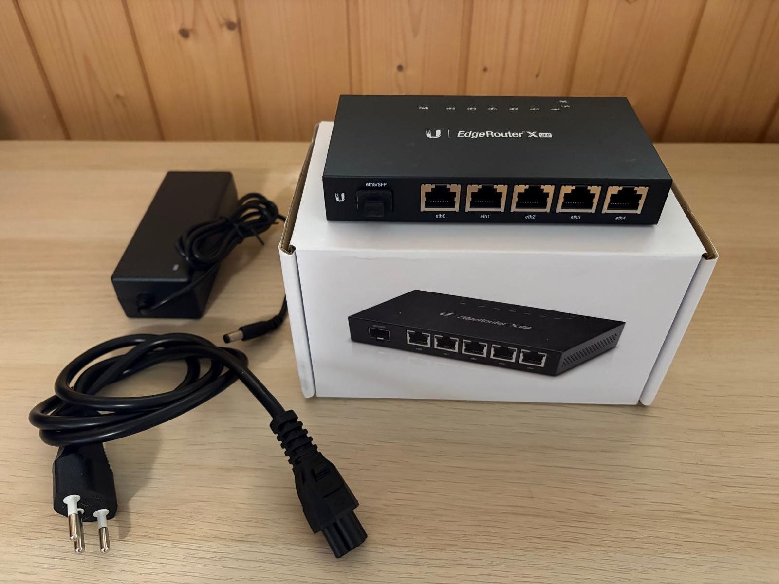 Ubiquiti Modem & Router: Router Ubiquiti EdgeRouter X SFP – Nuovo (secondo la descrizione) da Biel/Bienne venduto da van_halen25