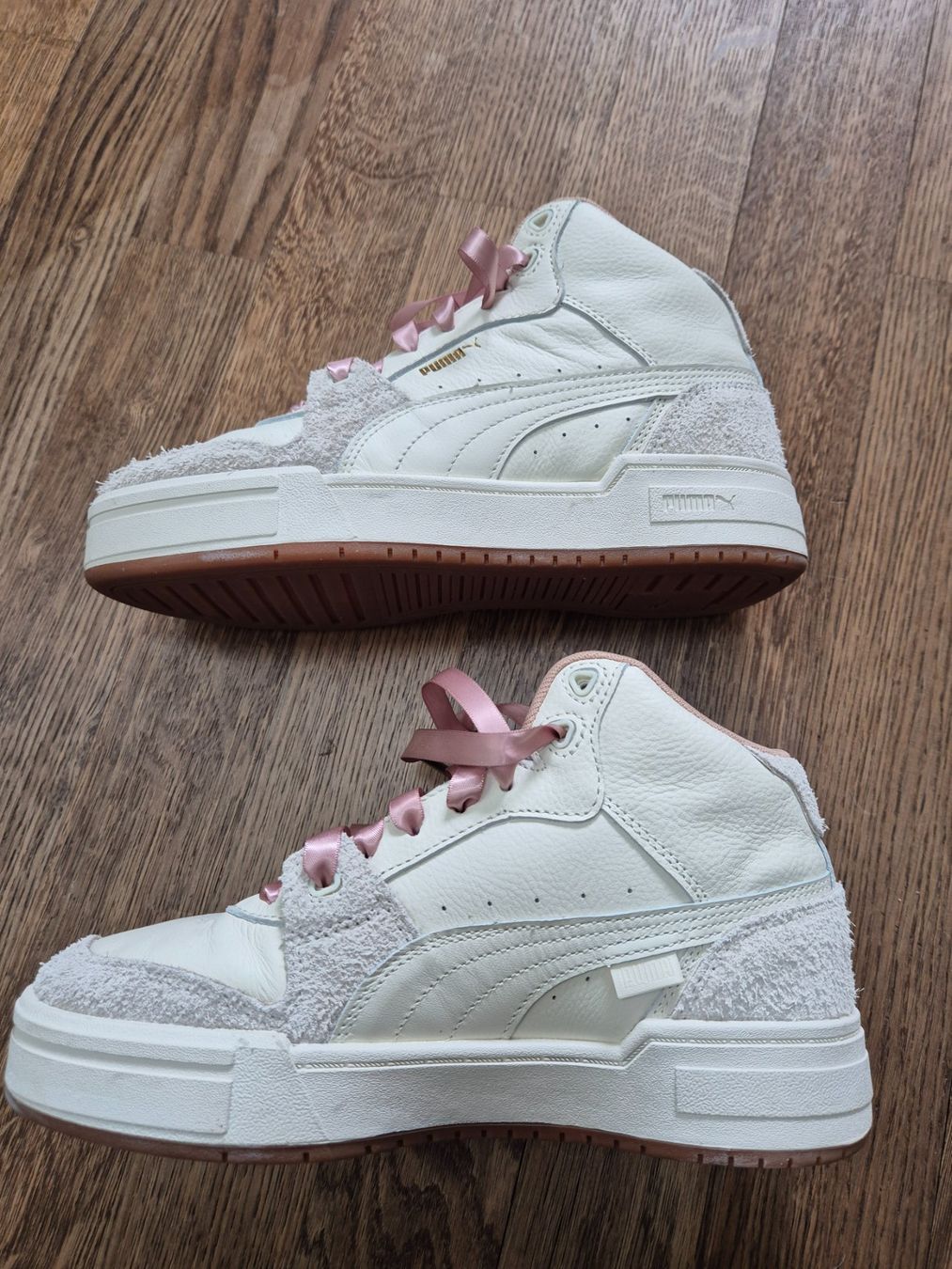 Puma Scarpe da donna: Puma offwhite high smeakers size 38 – Usato da Zürich venduto da monadiederich