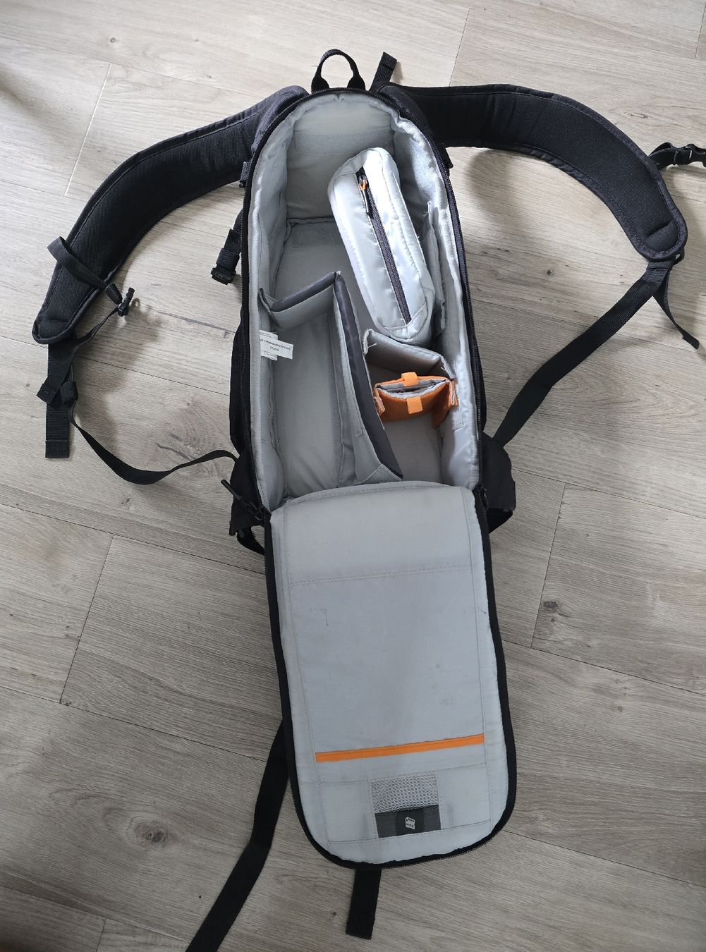 Lowepro Zaini: Flipside 200 AW II Fotorucksack – Usato da Heimberg venduto da Bidu03 2