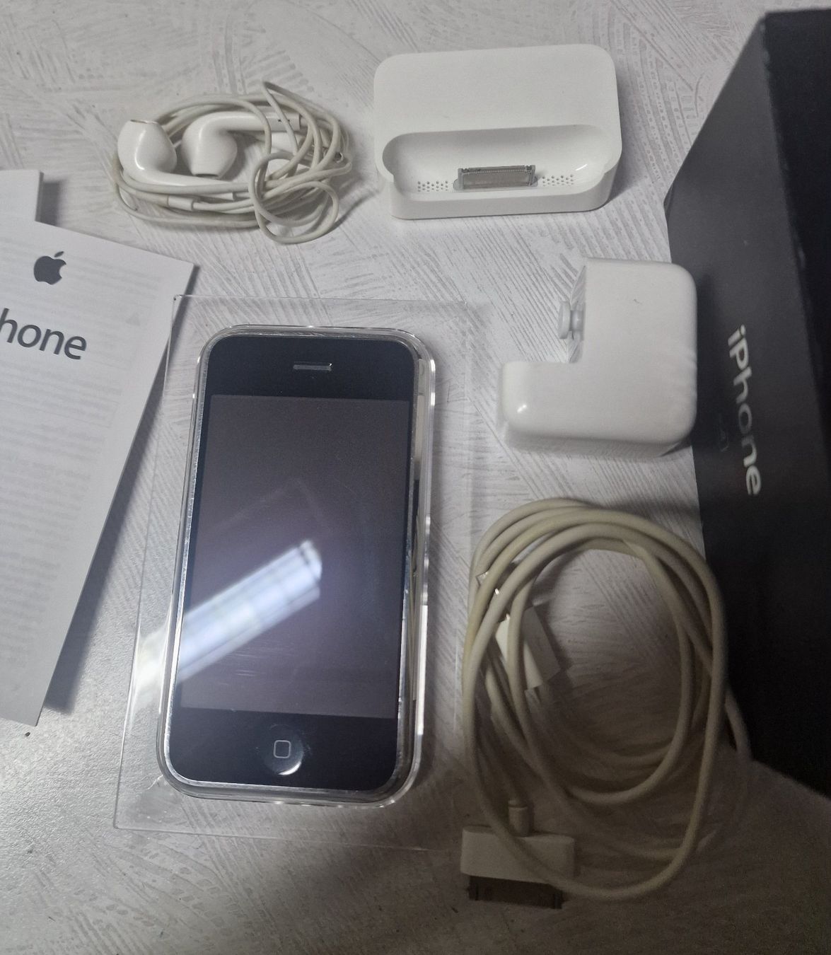 Apple Handys / Smartphones: iPhone 2G 8GB Vintage Handy mit OVP – Defekt aus Uerkheim von Justi.y 1