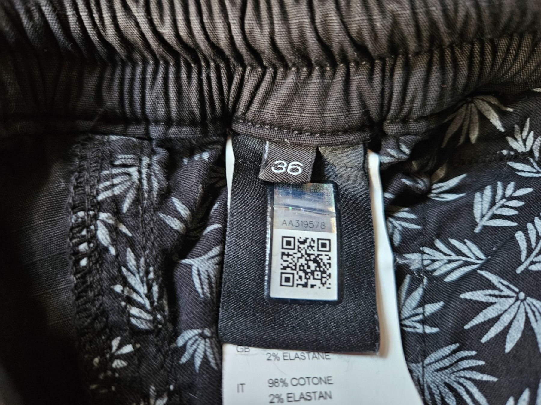 Pantaloni: Short cargo HYDROGEN (36) – Usato da Arveyes venduto da sape.online 2