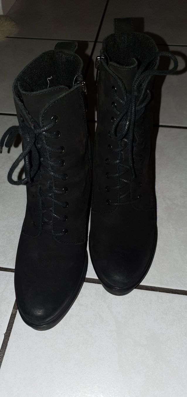 Roberto Santi Damenschuhe: Roberto Santi Herbst Winterstiefel Gr. 38 – Gebraucht aus Goldau von G_G01