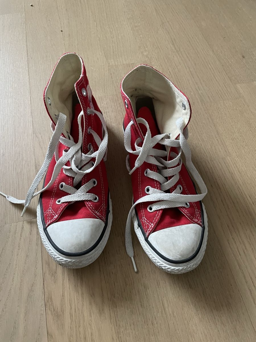 Converse Scarpe da uomo: Converse All Star Gr. 34 – Usato da Emmenbrücke venduto da bignaschmidt