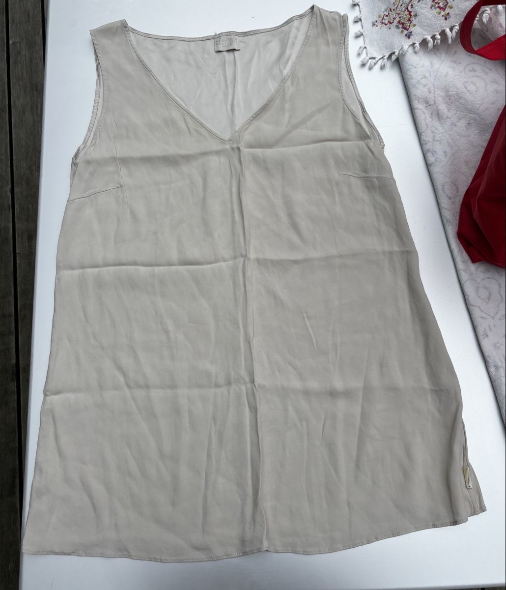 Brunello Cucinelli Camicette: Brunello Cucinelli Silk Top  – Usato da Herrliberg venduto da ellabellaaa