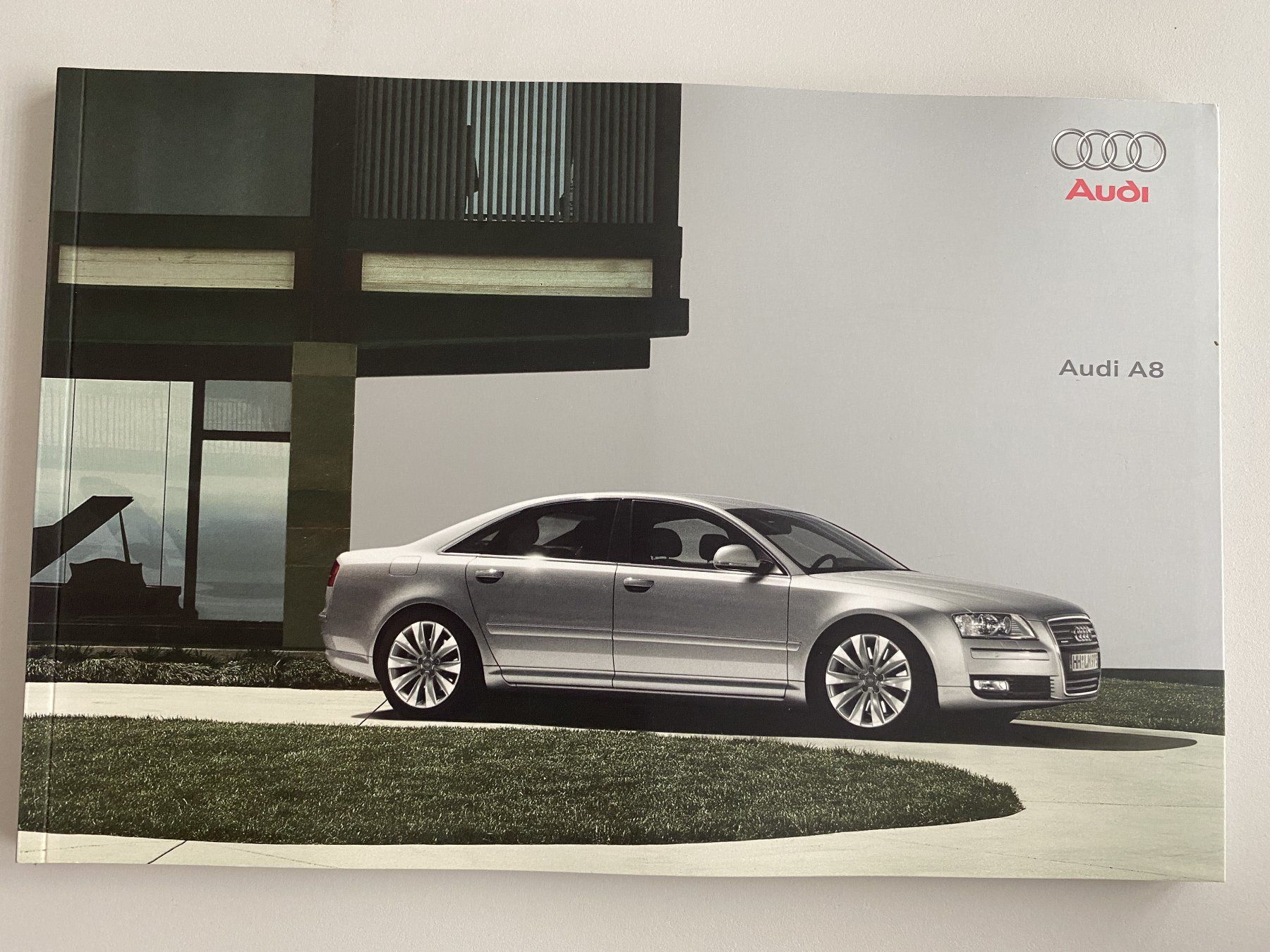 Riviste & Magazine: Audi A8 Magazin (08.2008) – Usato da Alpnach-Dorf venduto da Hess-Automobile