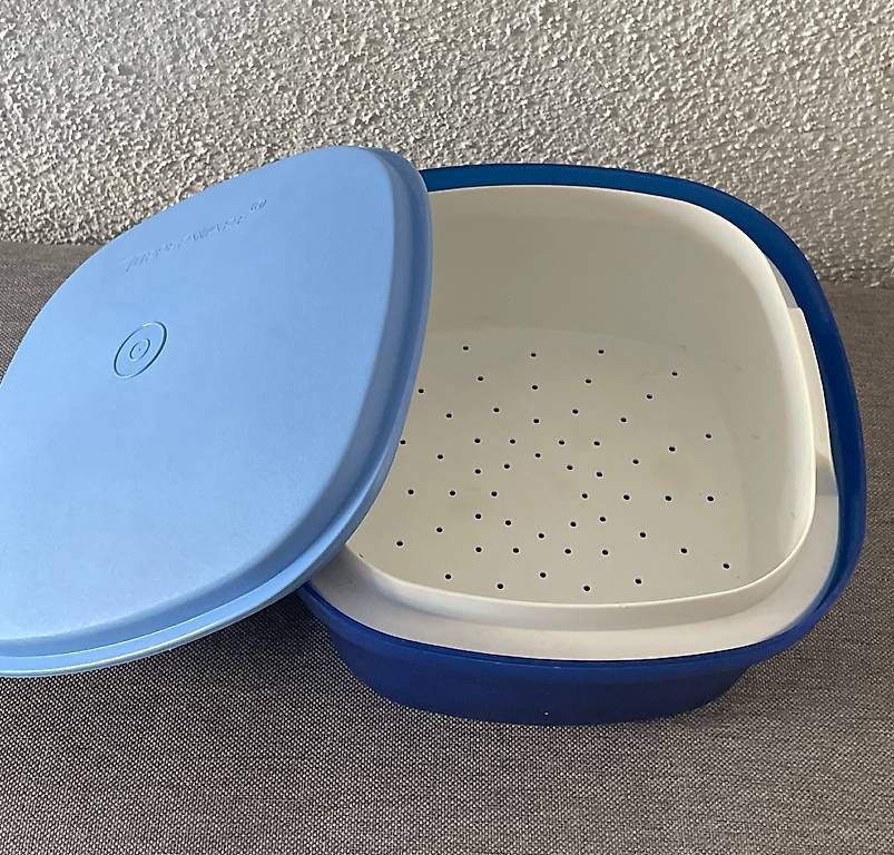 Contenitori & Simili: Tupperware Multi Server mit Siebeinsatz  – Nuovo e nell'imballaggio originale da Künten venduto da Gubapri 1