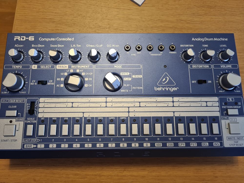Behringer RD-6- Drum-Machine wie neu! Garantie! (Neu (gemäss ...