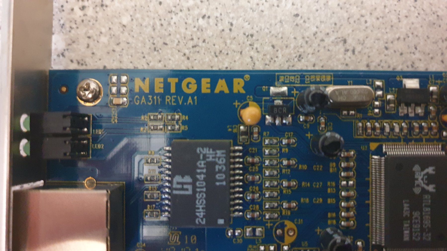 Laufwerke & Adapter: NETGEAR 100Mbit LAN-Karte – Gebraucht aus Stäfa von Supertramp73 5