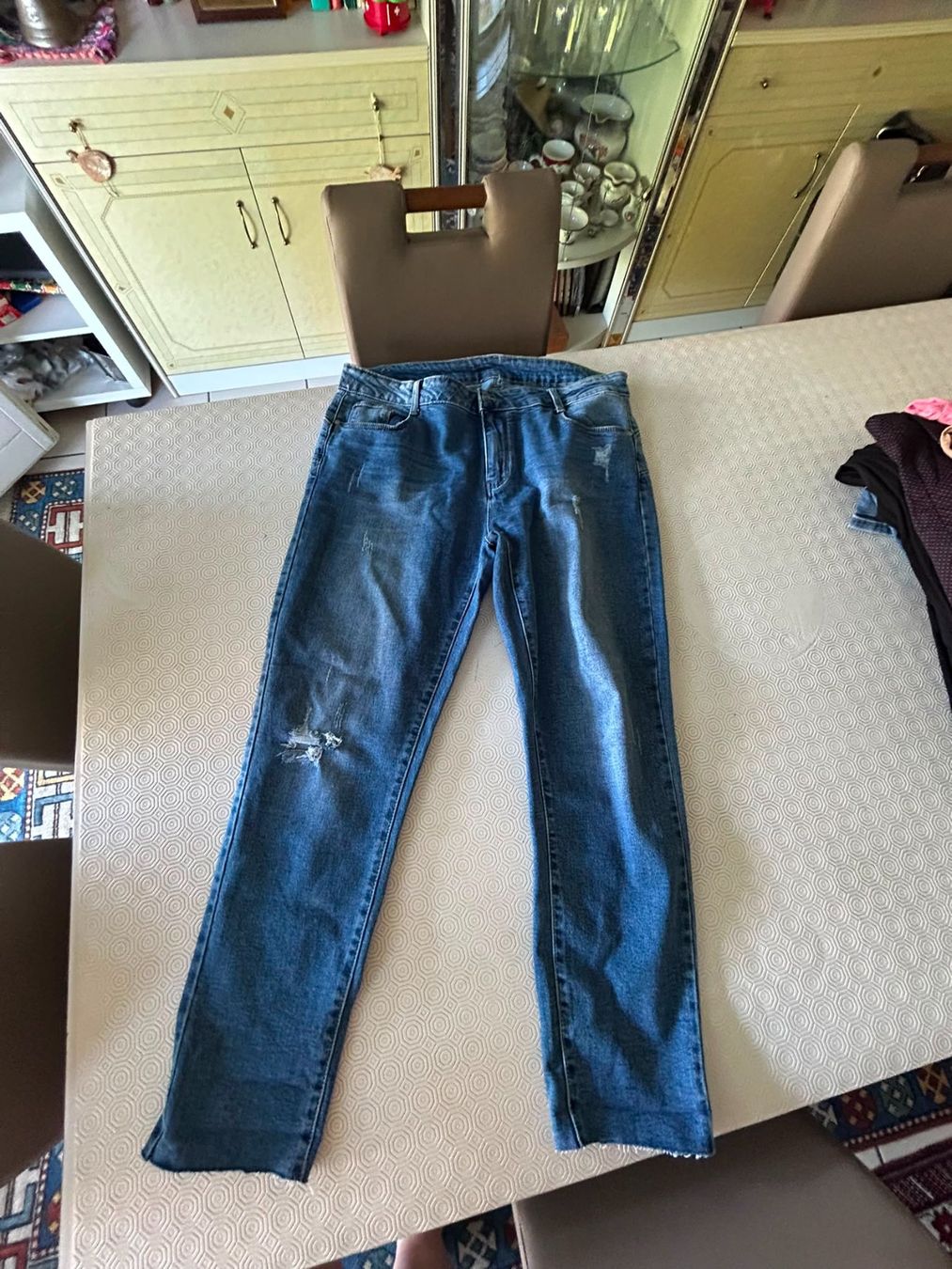 Jeans: Jeans strappati tg. 3XL – Gebraucht aus Melano von H-Sara