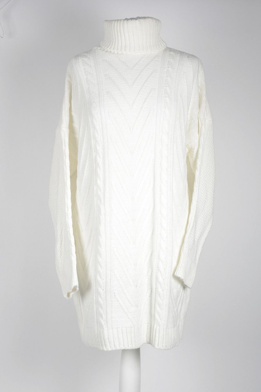 Maglioni & Felpe: ZAUBERSTERN Rollkragenpullover weiss Gr. M – Usato da Zollikofen venduto da Restwert_Zollikofen