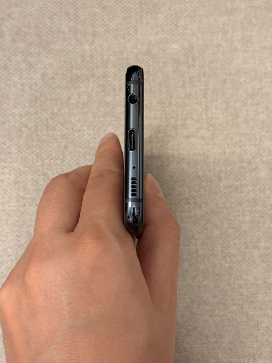 Samsung Portables: Samsung S10E – D'occasion à Einigen par iva_86t8 3