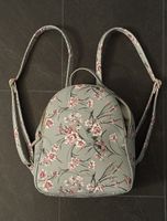 Grüner Rucksack Blumenmuster