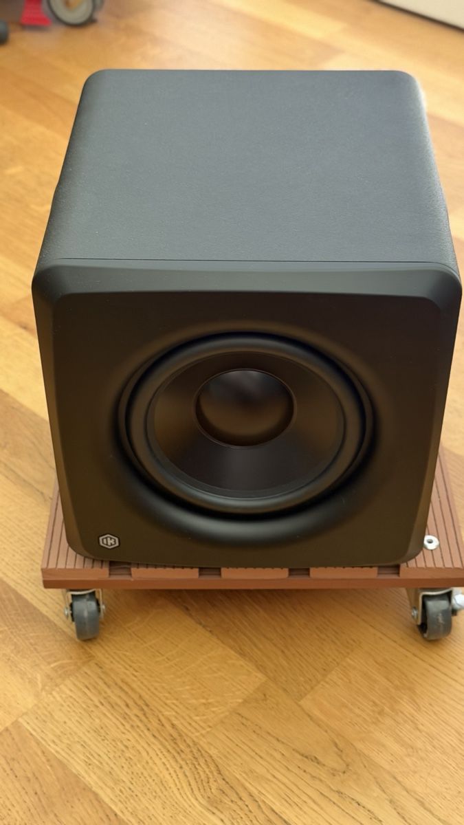 IK Multimedia Casse acustiche: IK Multimedia iLoud Sub / Subwoofer – Nuovo (secondo la descrizione) da Bern venduto da summerrain_in_sfo