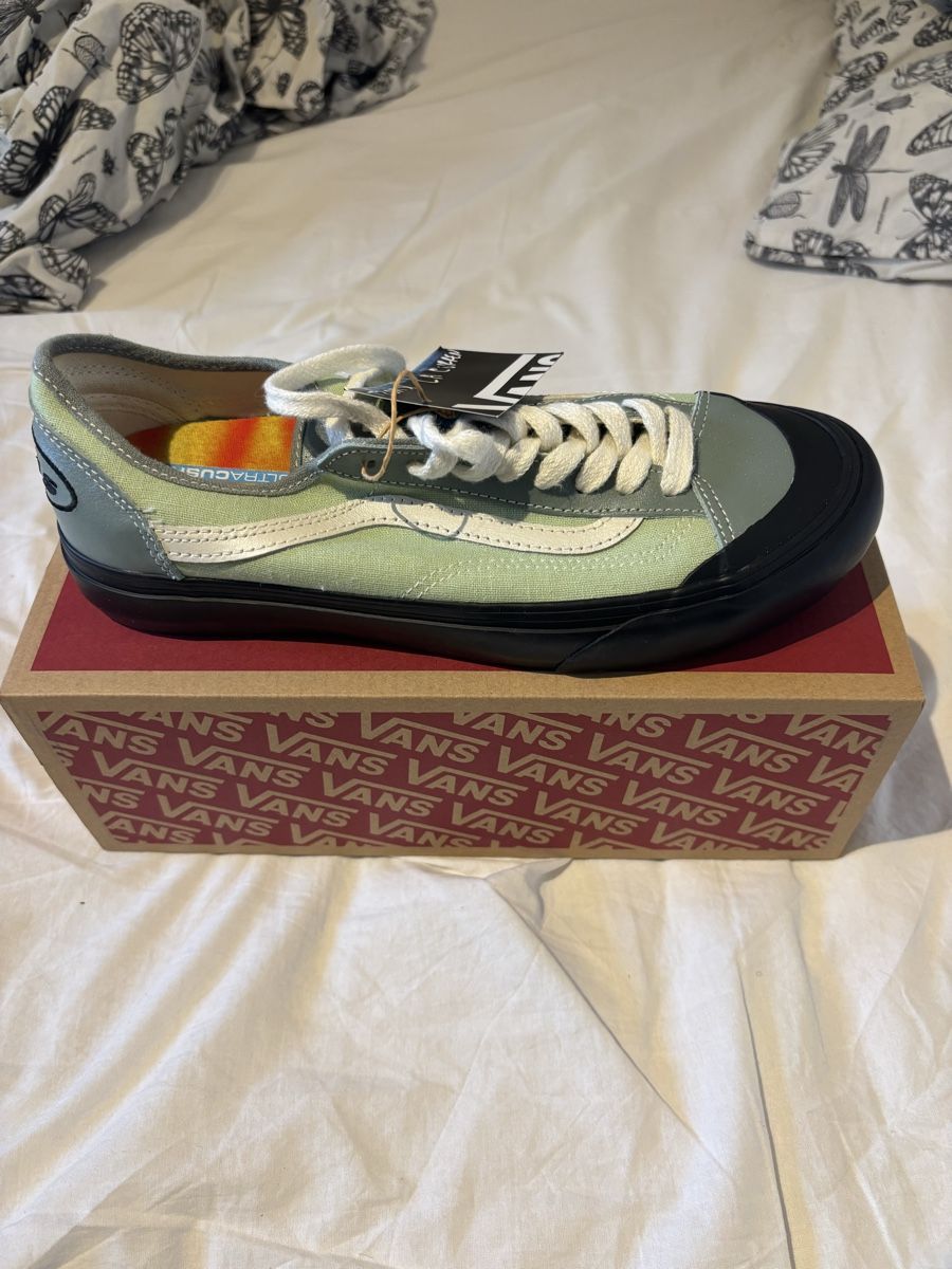 Vans Scarpe da uomo: Chaussures skateboard – Nuovo e nell'imballaggio originale da Le Grand-Saconnex venduto da pat_9wgt