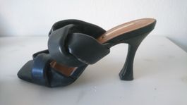 Schwarze Absatz Sandalen Gr 38 mit Knotendetail