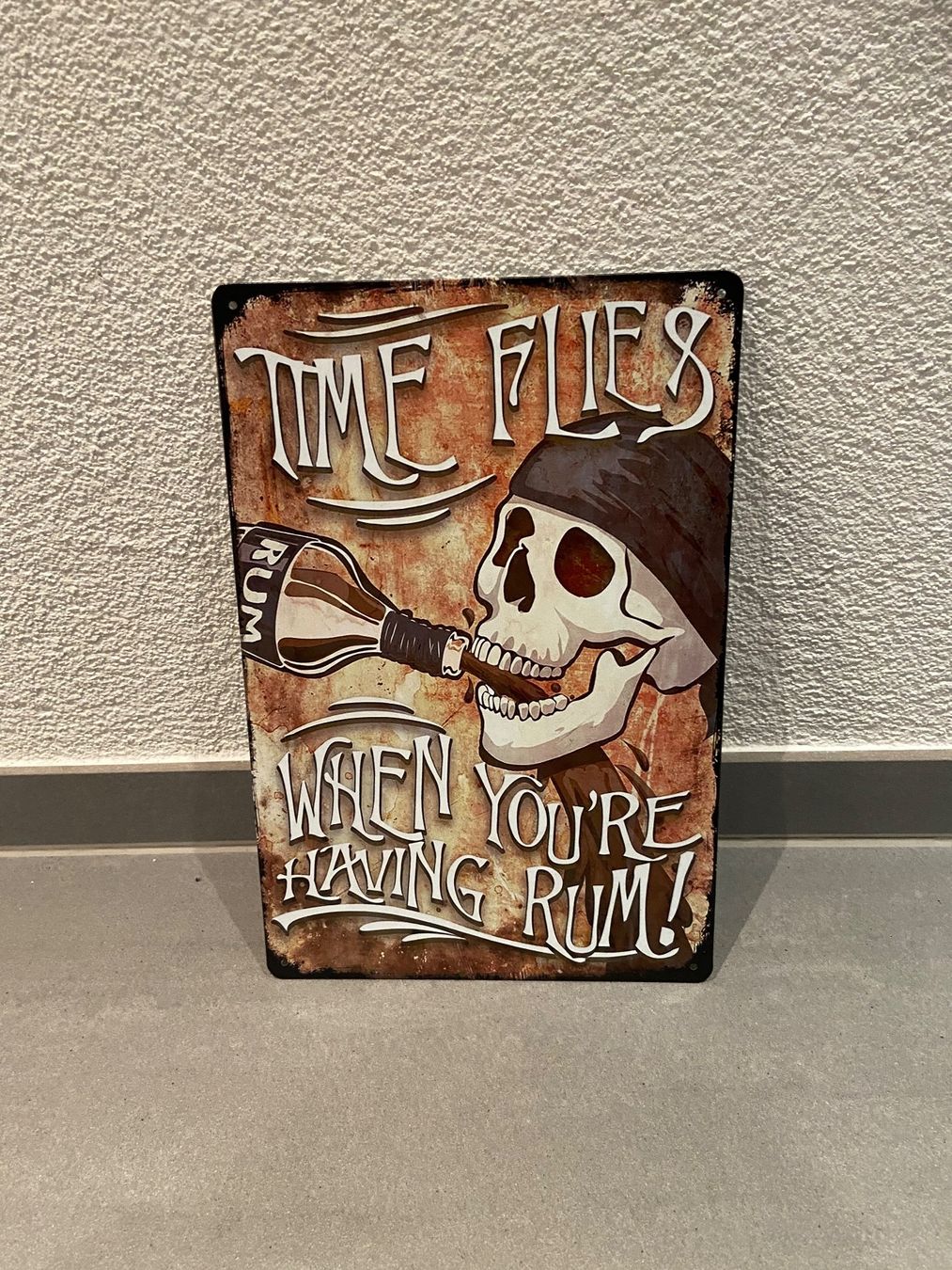 Schilder: RUM Time Flie & When You Re Having Rum !!!!  NEU – Neu und originalverpackt aus Seon von Aaargauer01 4