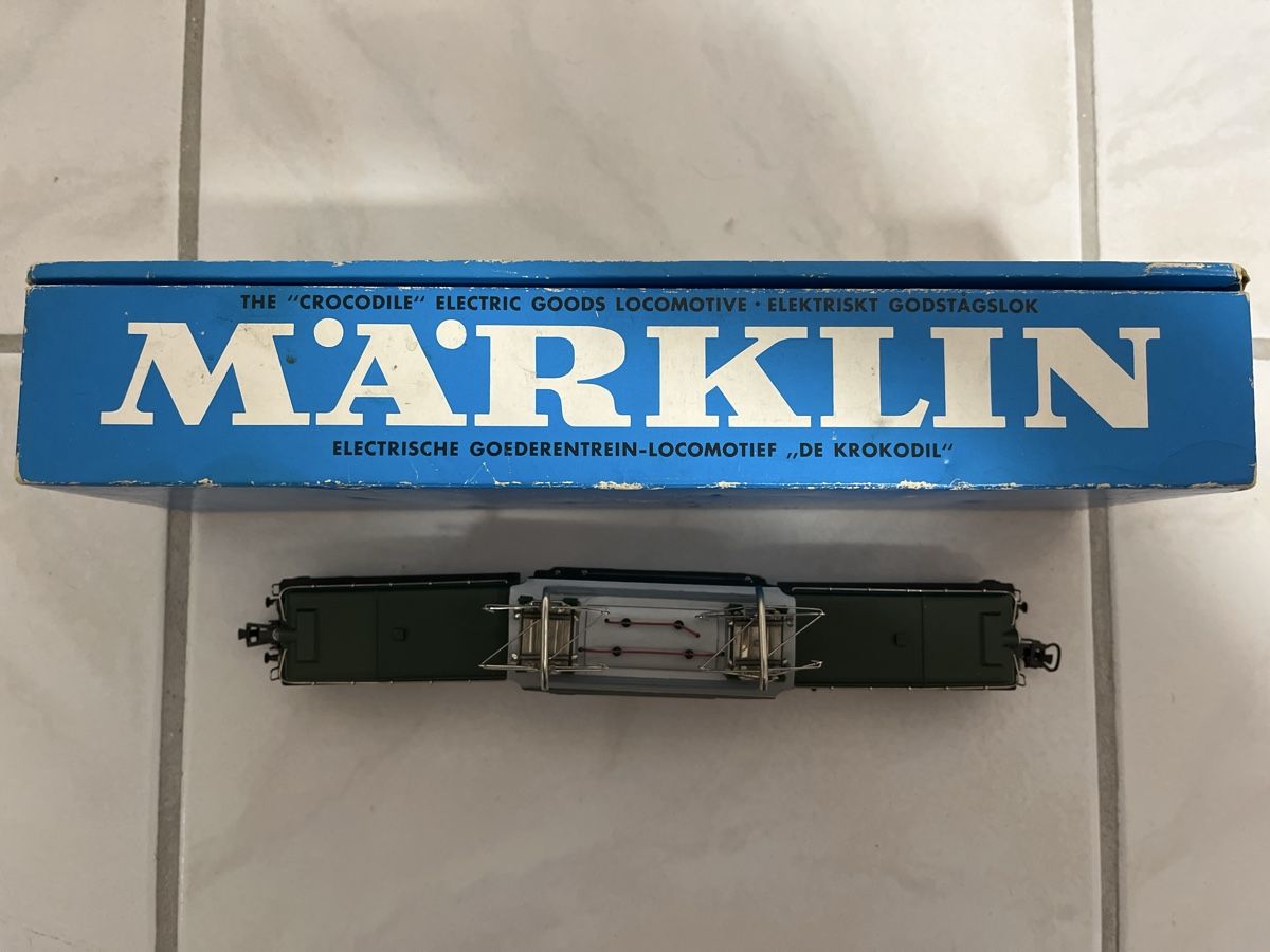 Märklin Modellini di ferrovie: Märklin 3015  “DE KROKODIL” / “COCCODRILLO” – Usato da Osogna venduto da goodthingme 2