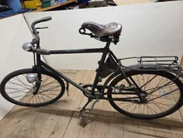 Altes Militärvelo 