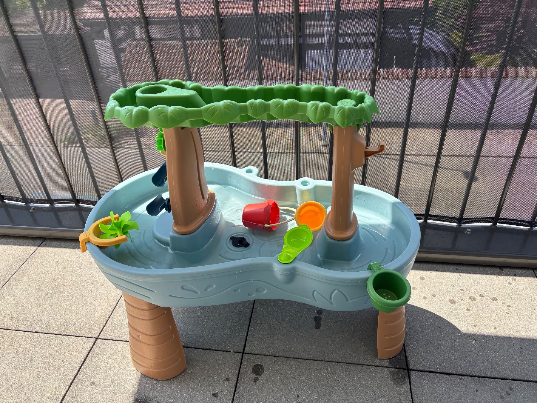 Giocattoli: Wassertisch Spieltisch Step 2 – Usato da Bassersdorf venduto da Iool