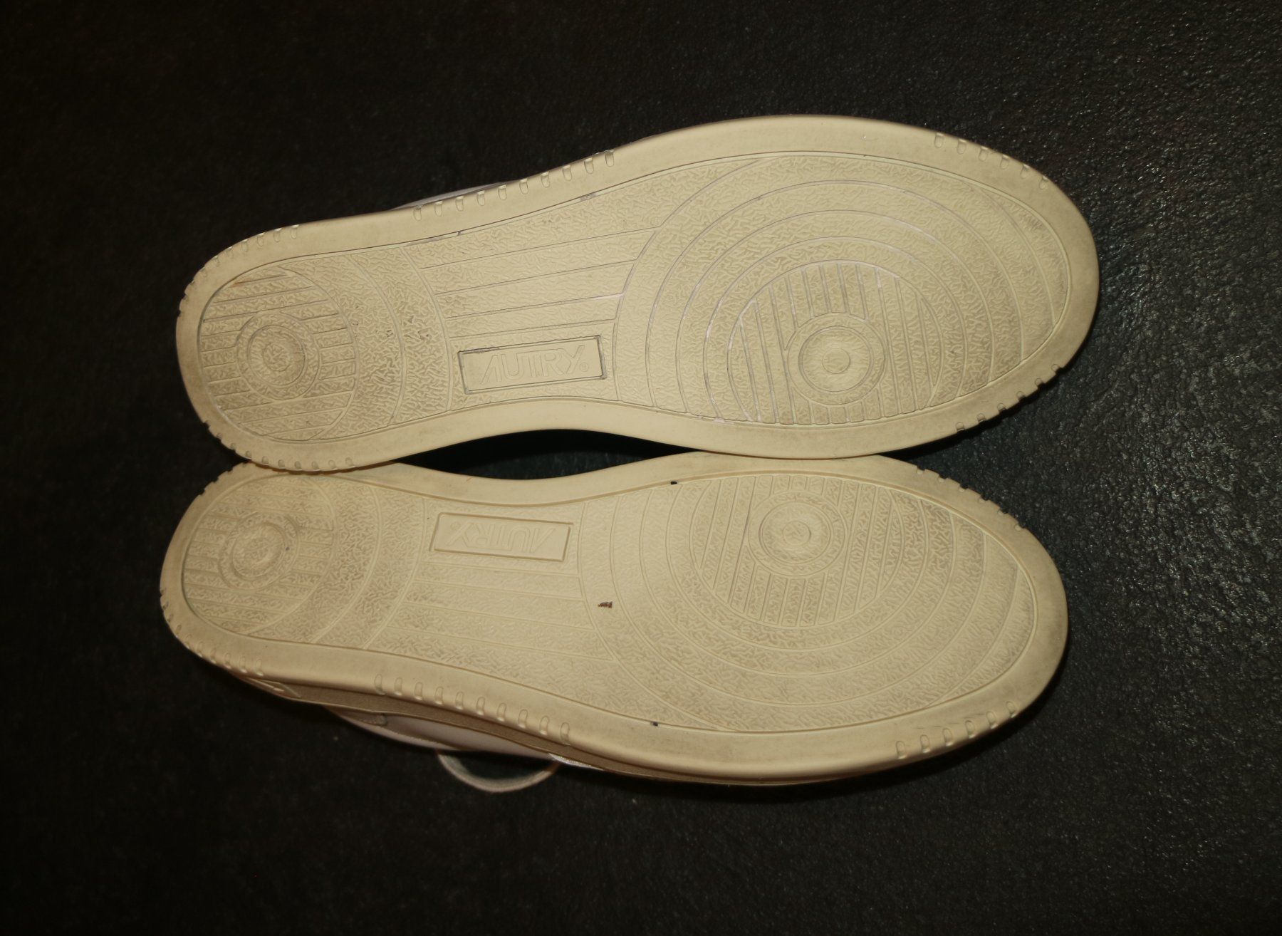 Autry Herrenschuhe: AUTRY MEDALIST SNEAKER GR. 44 (LEDER) – Gebraucht aus Domat/Ems von Ursin81 4
