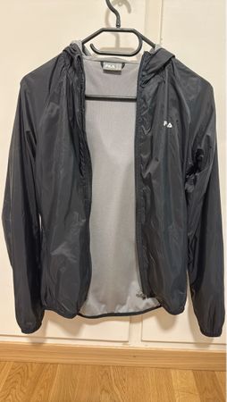 Leichte Fila Sportjacke Grösse S