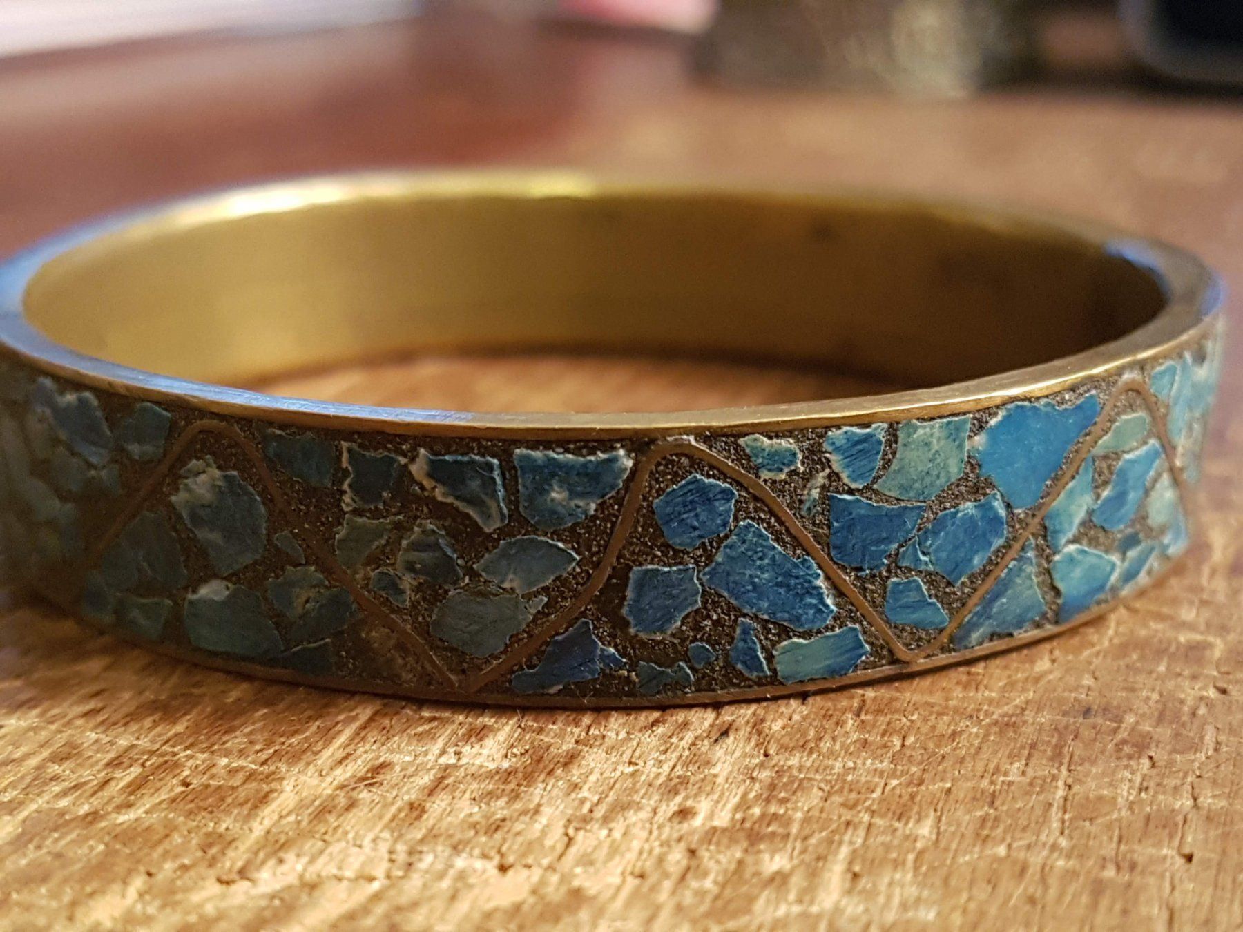 Bracciali & Braccialetti: Armreif Türkissplitter a.Messing? 6.5cm Innendurchm. Stempel – Usato da Ettingen venduto da Maranathatalitha 1