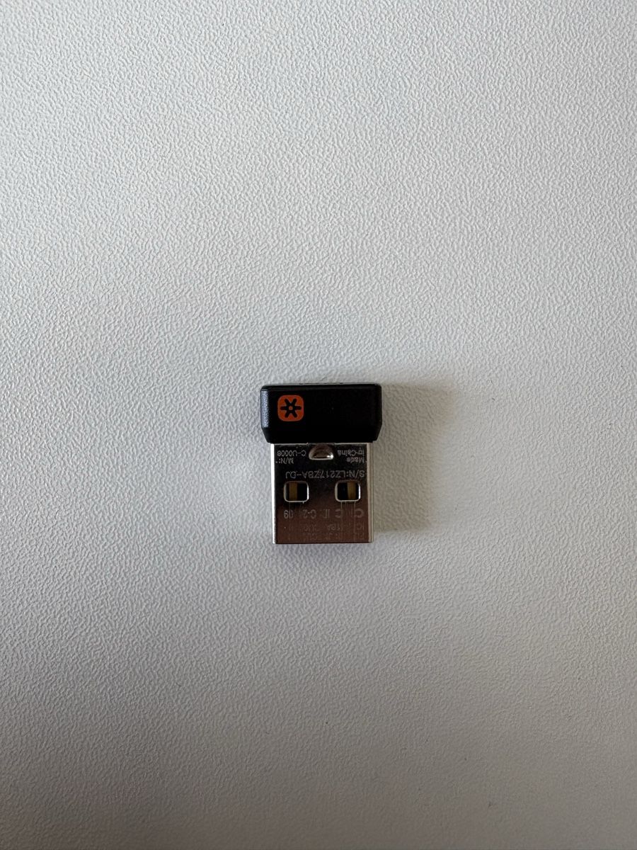 Logitech Claviers: Logitech MX Keys USB Empfänger / Dongle - Minimal gebraucht – Neuf (Voir description) à Alchenflüh par den_td57 1