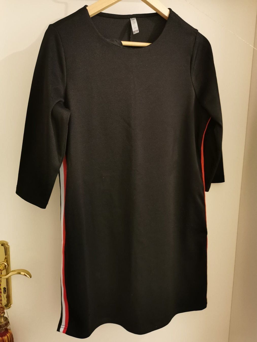Vestiti: Lässiges Langarm Kleid in M – Usato da Stäfa venduto da basidis