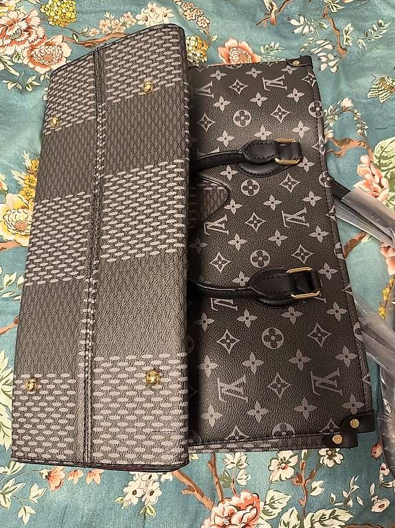 Sacs femmes: LV Bag  – D'occasion à Köniz par ges_786t 2